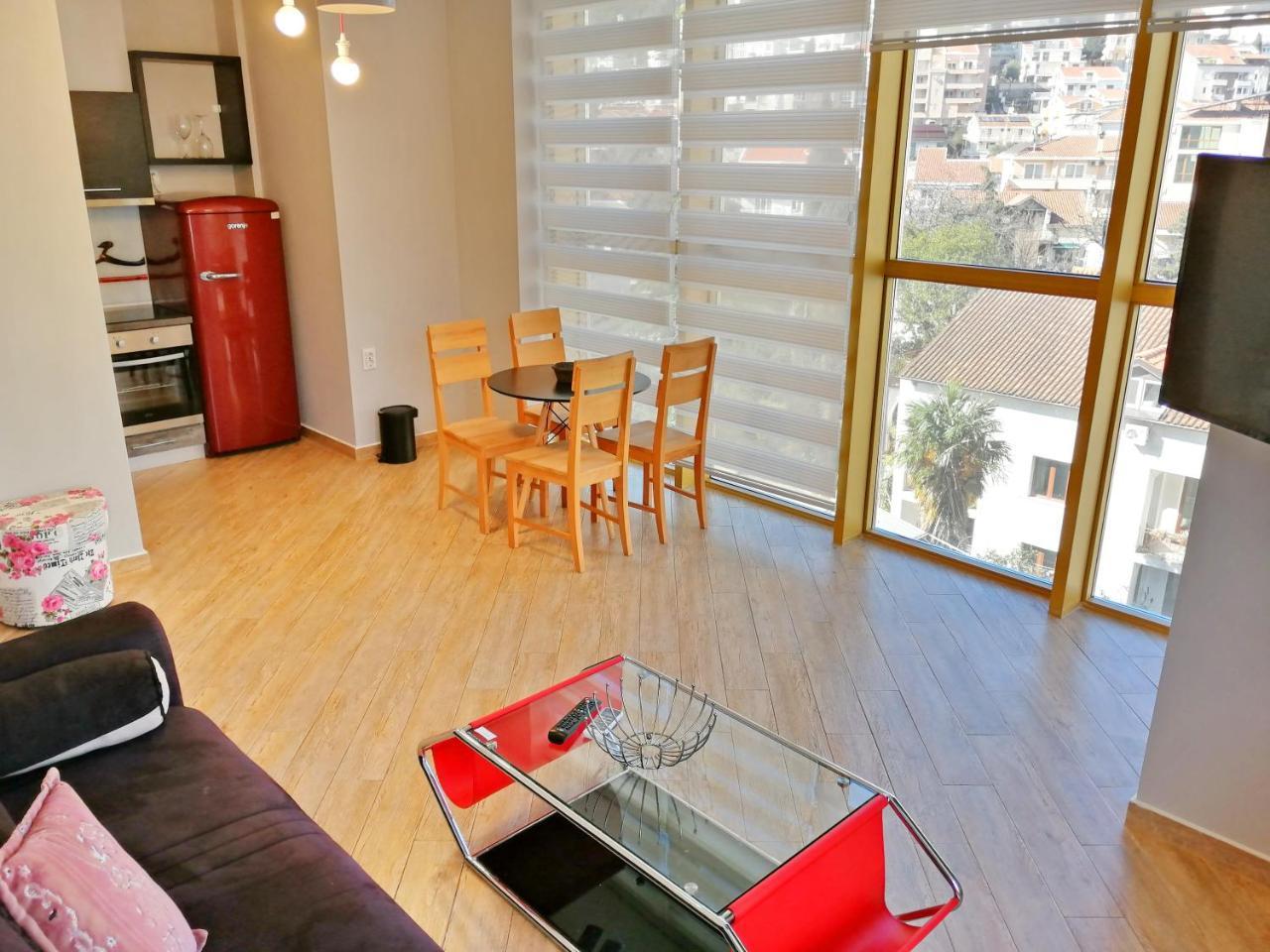 Sea Breeze Lux Apartments Budva Dış mekan fotoğraf