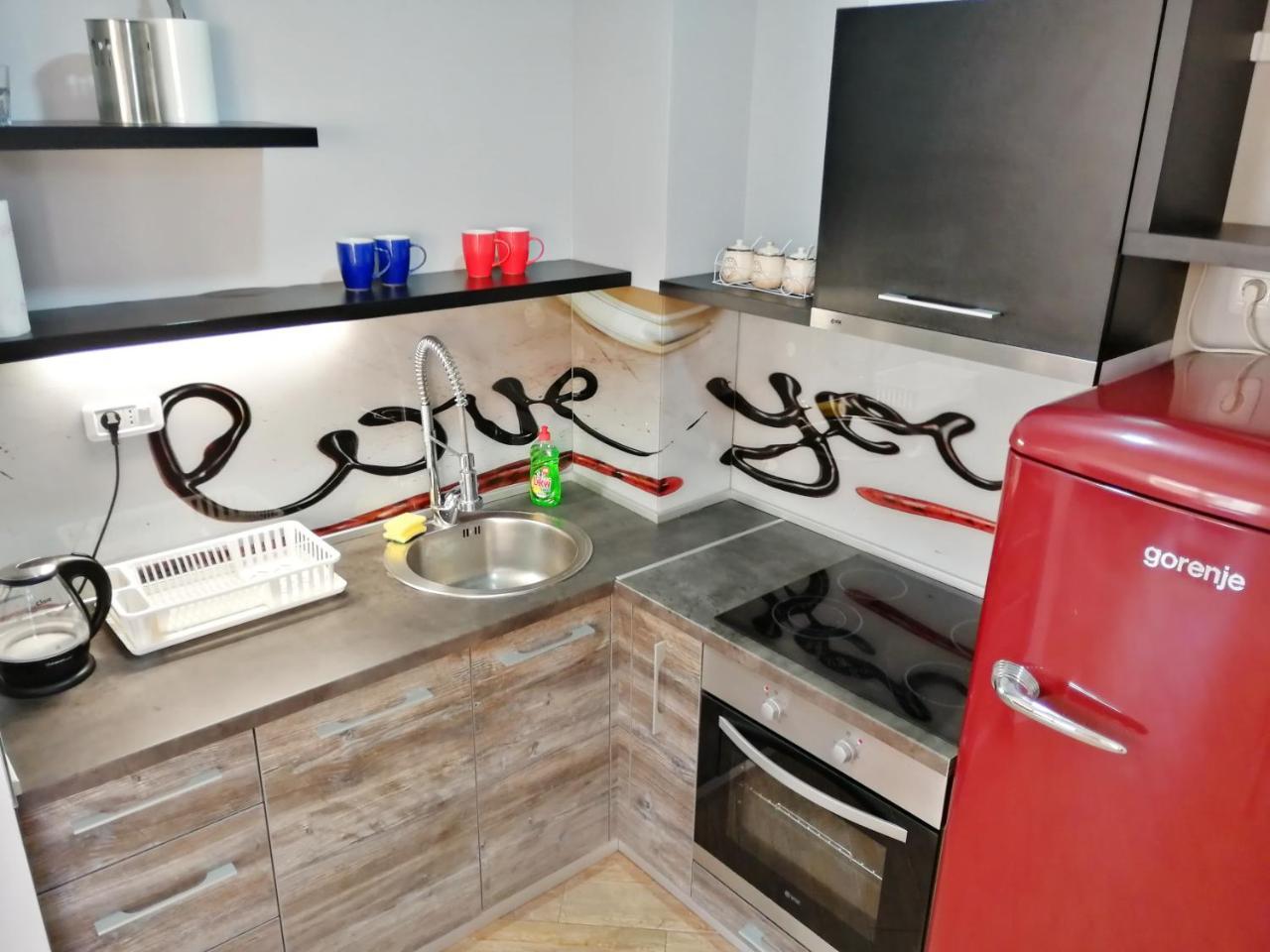 Sea Breeze Lux Apartments Budva Dış mekan fotoğraf